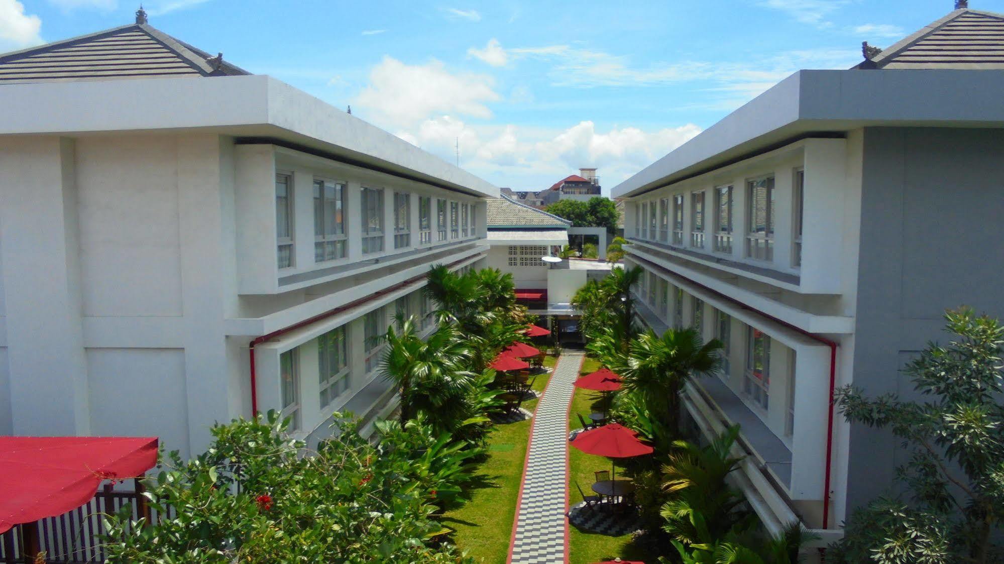 Hotel Bayt Kaboki Kuta  Exterior photo